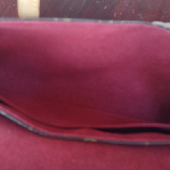 authentic lv❤️ - Picture 3 of 16